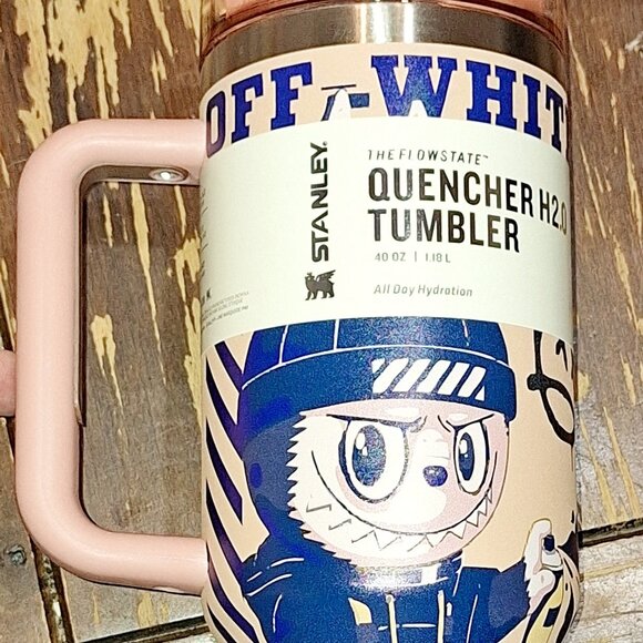 Stanley Labubu The Quencher H2.0 Tumbler 40 oz - New in box - Picture 7 of 10